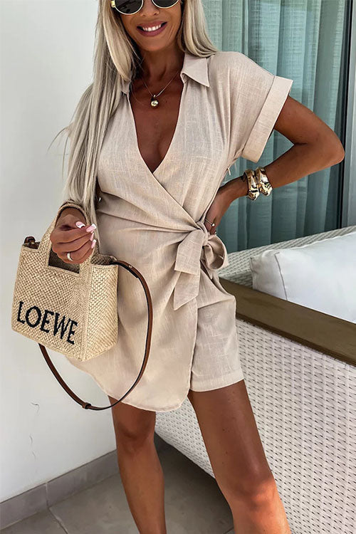 Women's dress made of viscose in wrap style with collar – stylish and elegant