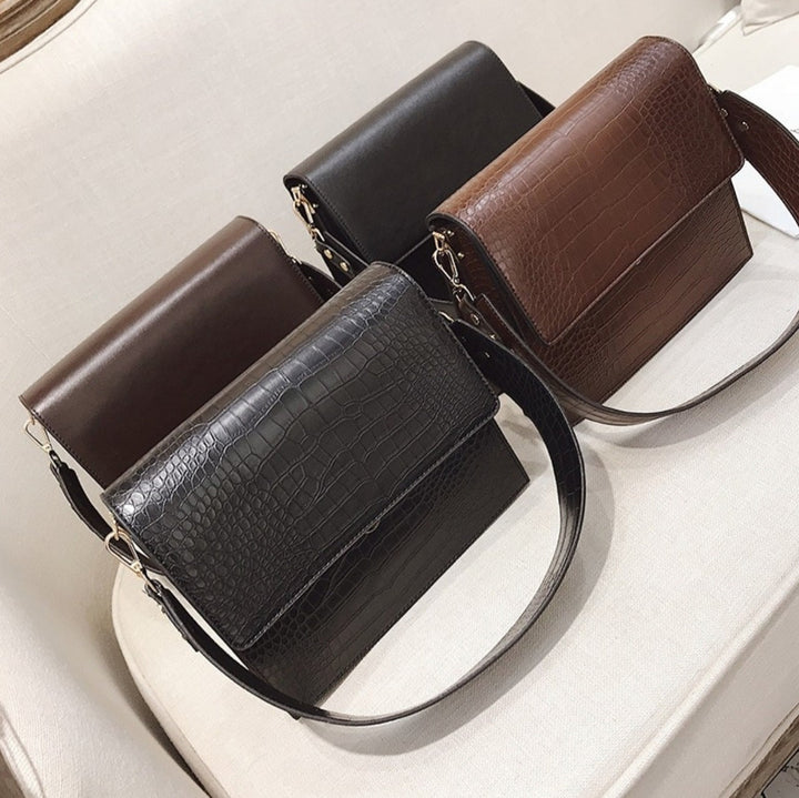 Crossbody Bag Women Croco Look – Vegan Leather & Elegant