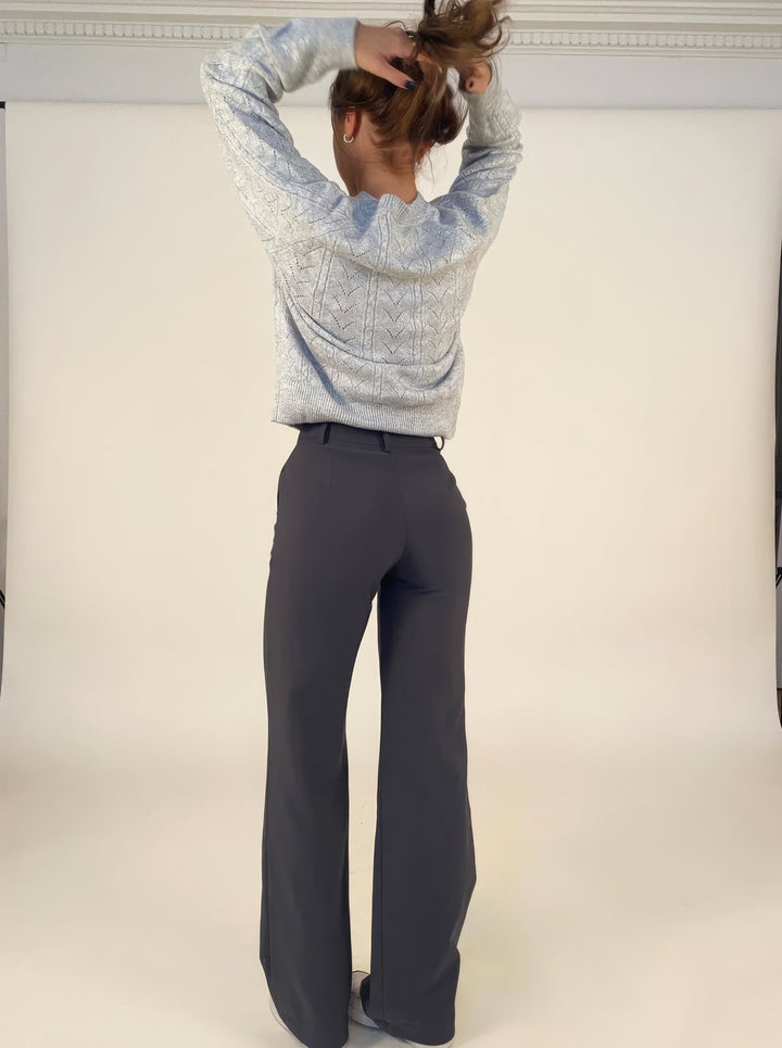 Women's high-waist pants with straight leg – Elegant business look