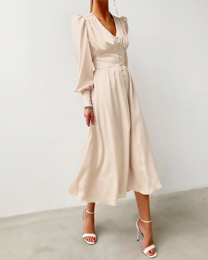 Fitted satin dress with balloon sleeves – Elegant evening dress