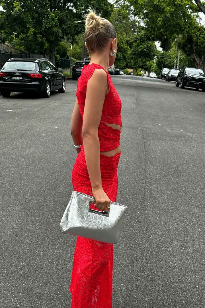 Women's Lace Set – Elegant Two-Piece Outfit with Sleeveless Top & Skirt with Slit – Summer