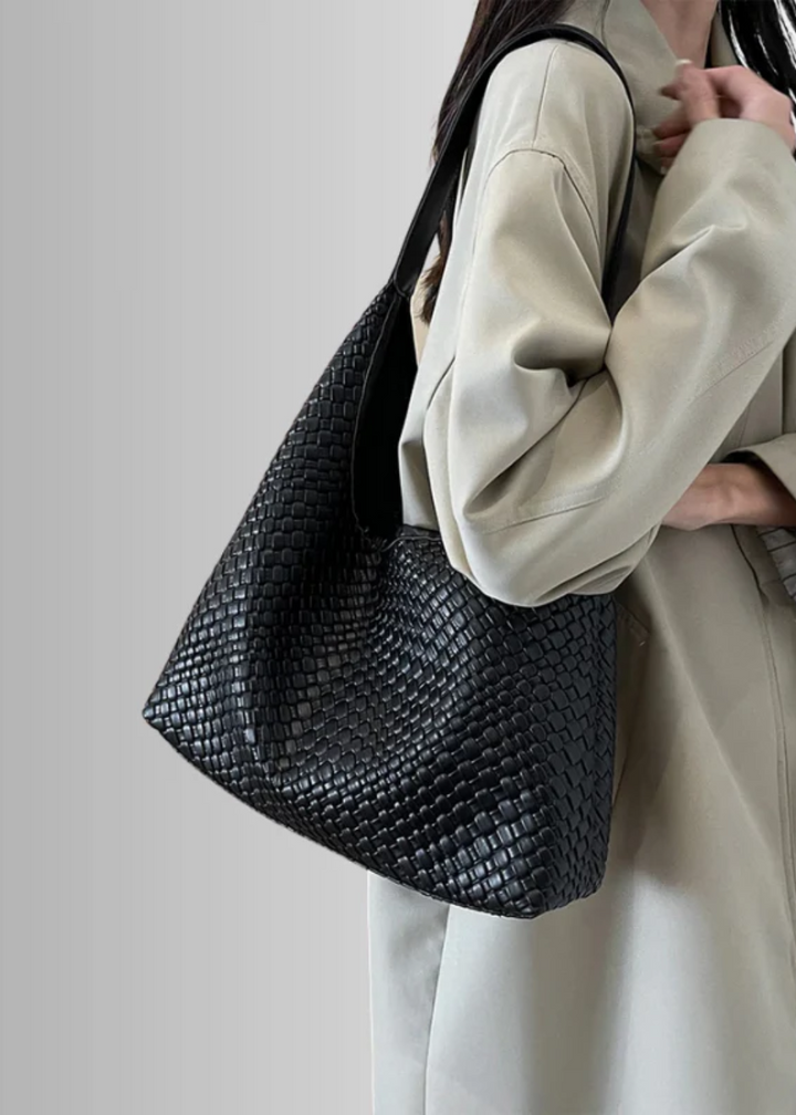 Braided Shoulder Bag – Vegan Leather with Inner Pocket