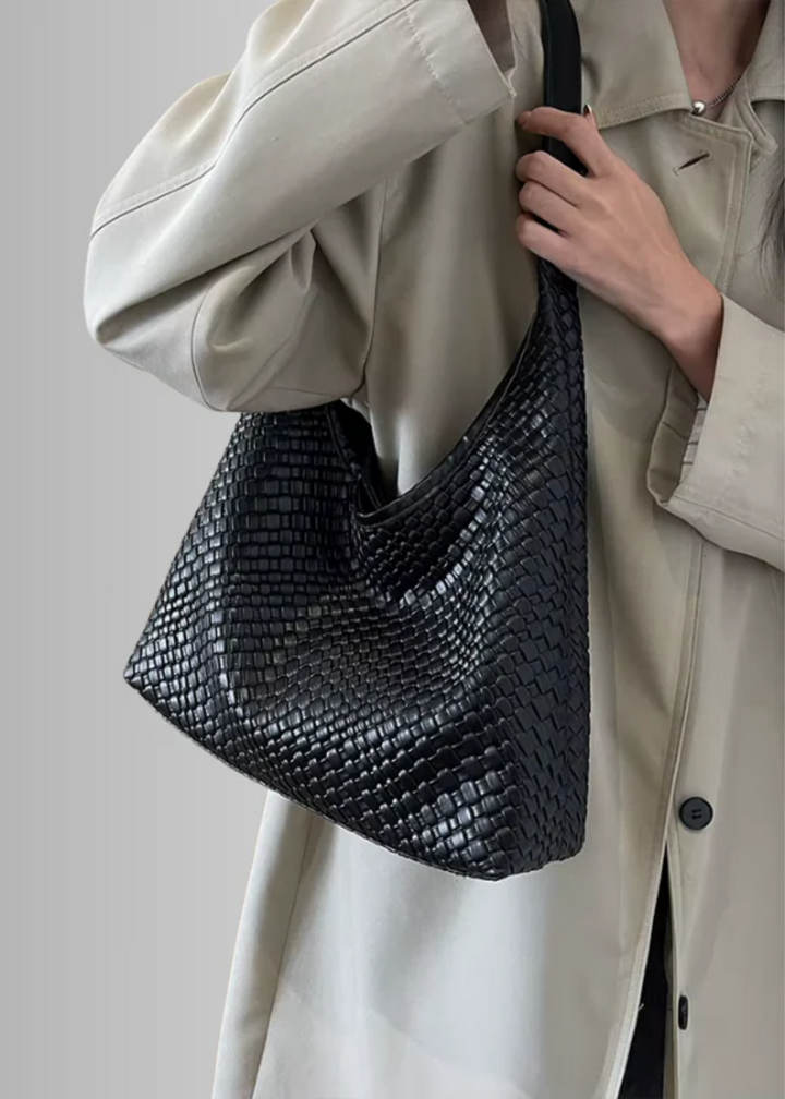 Braided Shoulder Bag – Vegan Leather with Inner Pocket