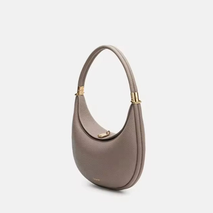 Elegant women's leather handbag – classic & timeless shoulder bag