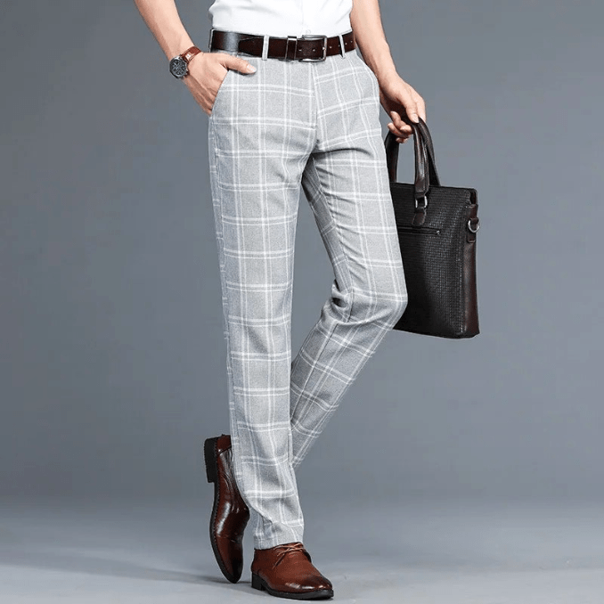Comfortable Checked Men's Trousers with Classic Check Pattern for Every Occasion