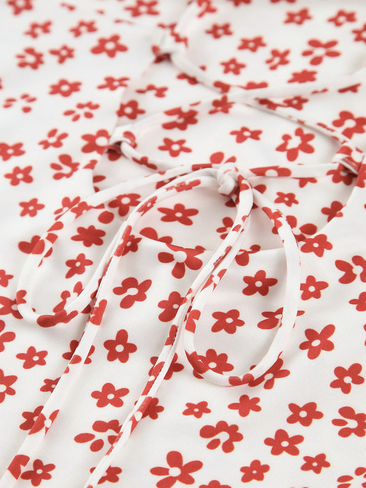 Long summer dress with floral pattern – backless, flowing