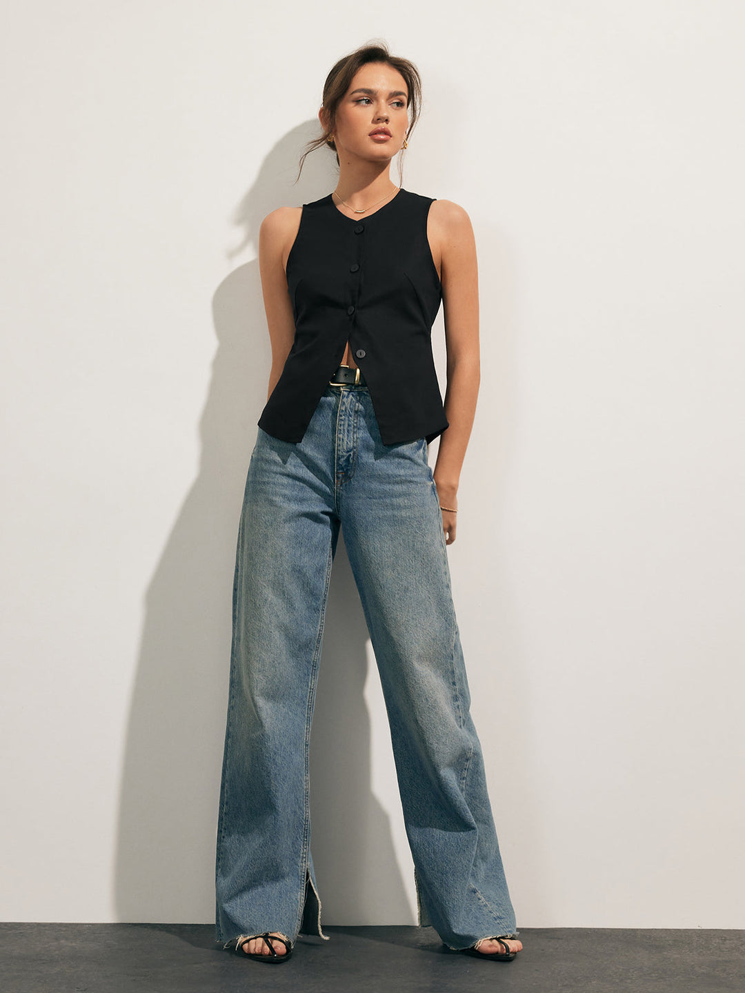 Débardeur léger en mélange de lin – Chemise d'été respirante avec patte de boutonnage