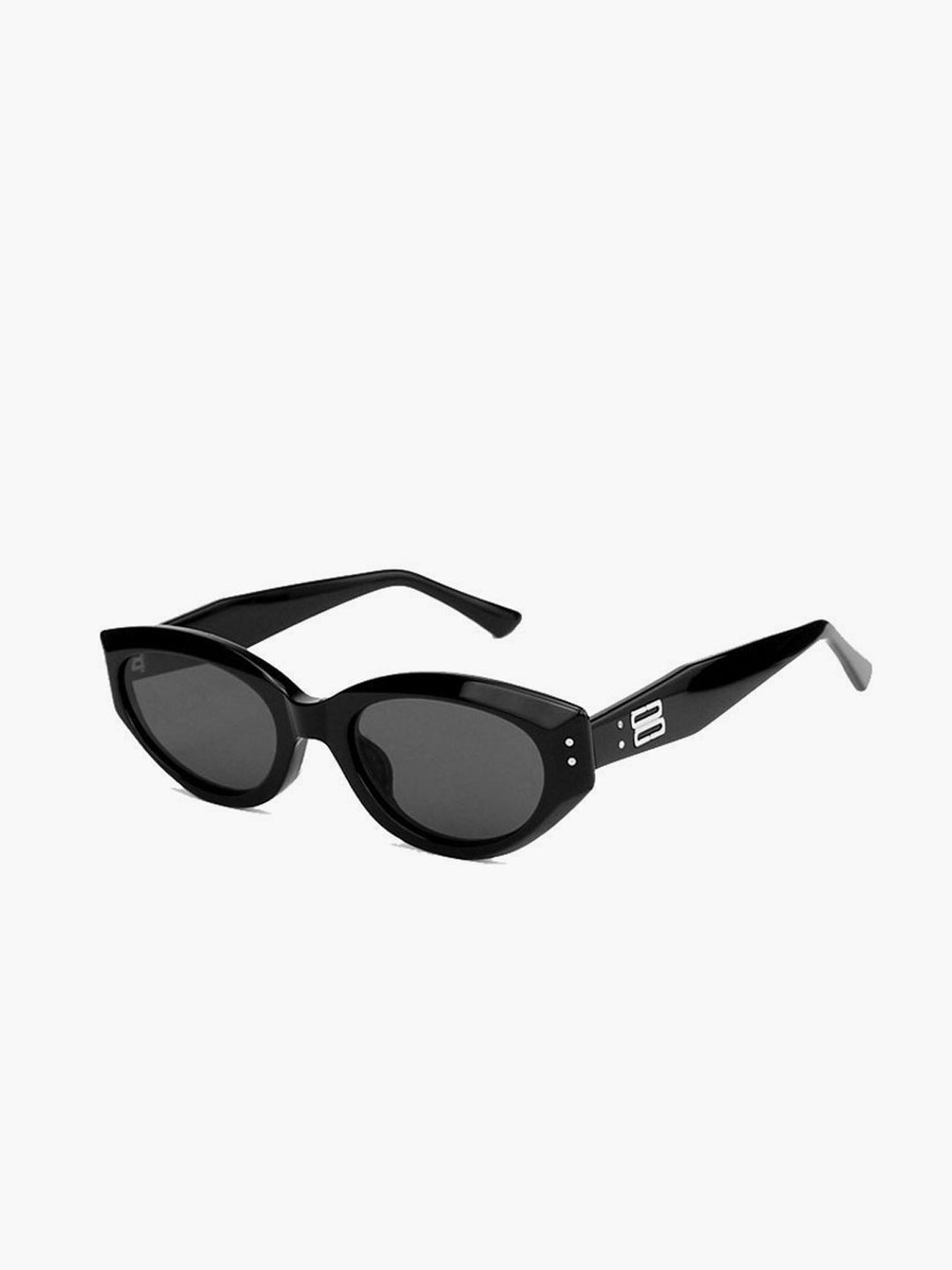 Retro Cat-Eye Sunglasses – UV400 Protection, Lightweight Frame