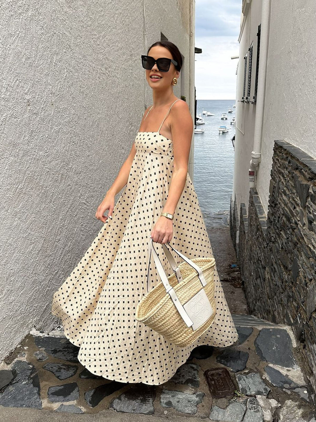 Summer maxi dress with spaghetti straps – floral dress