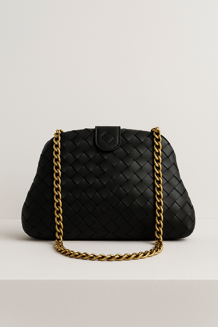 Elegant vegan leather clutch – stylish evening bag