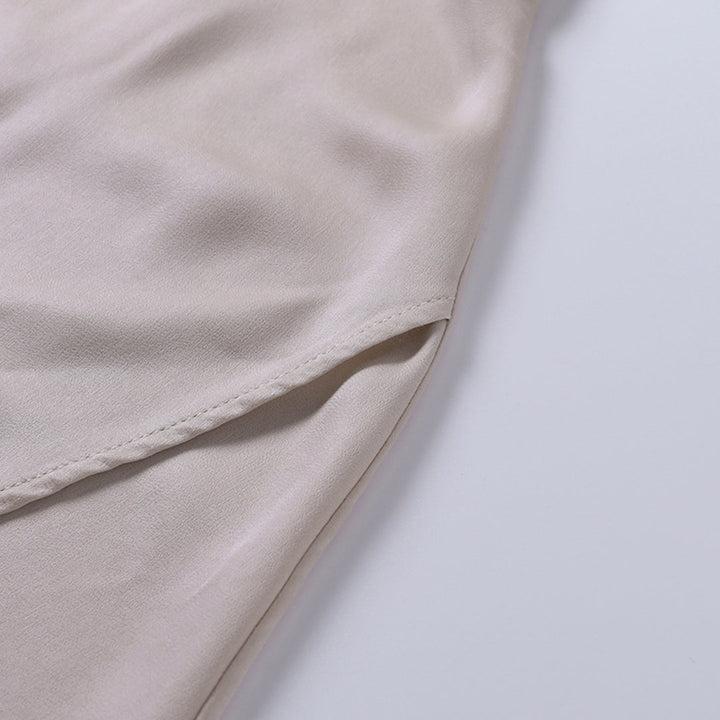 Elegant women's evening dress with V-neck & high slit