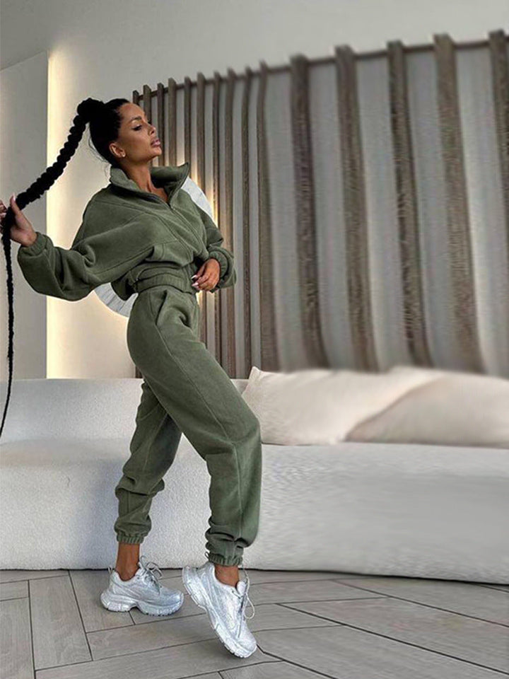 Ensemble lounge pour femmes avec fermeture éclair stylée – poches pratiques et manches larges