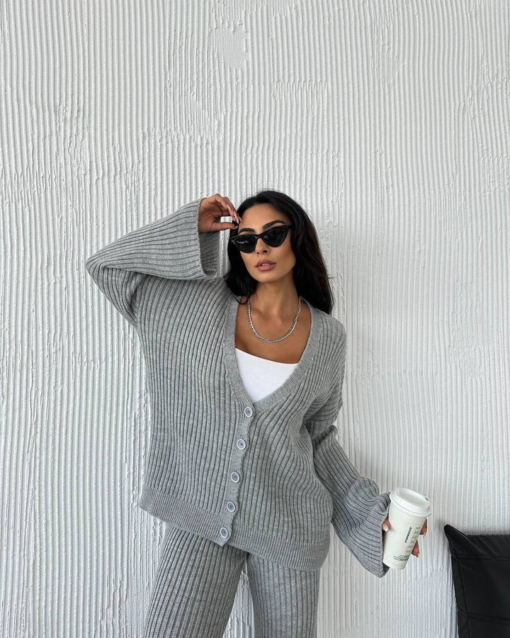 Women's loungewear set knit with wide sleeves