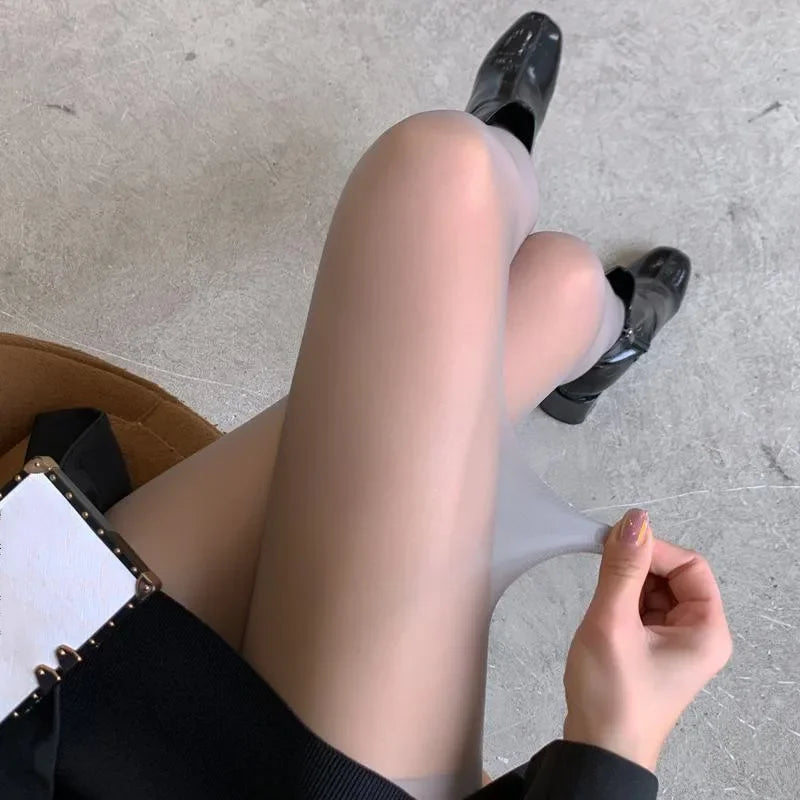 Women's fishnet tights figure-hugging slim fit