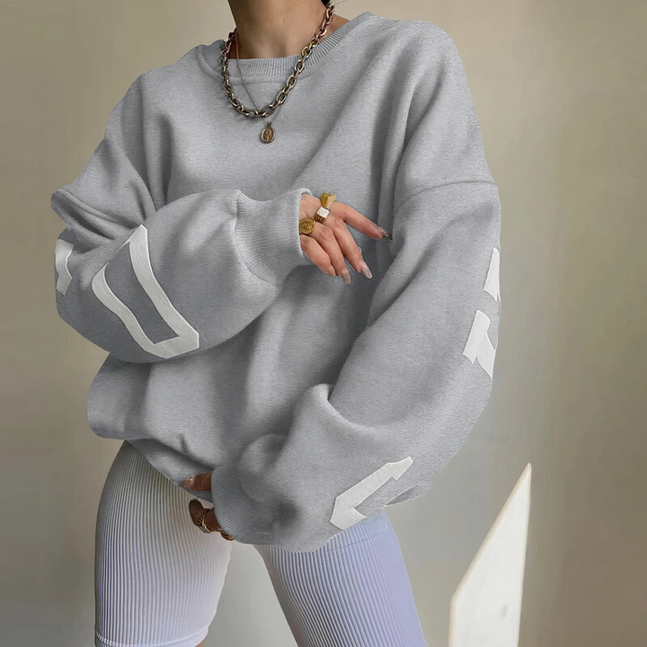 Women's sweater with letter print and long sleeves