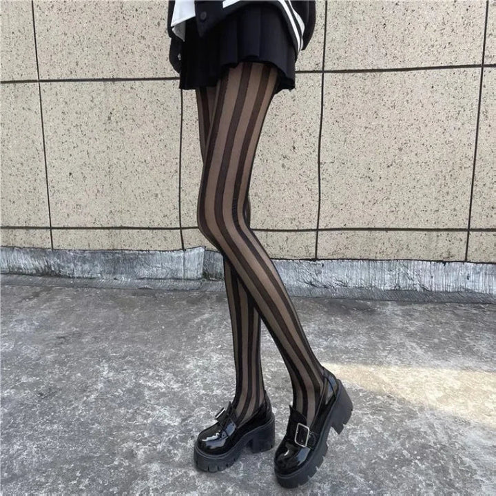 Women's tights with stripe pattern – Elegant, comfortable tights for versatile outfits