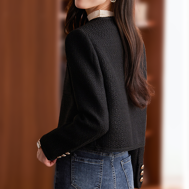 Women's jacket elegant design short fit breathable fabrics