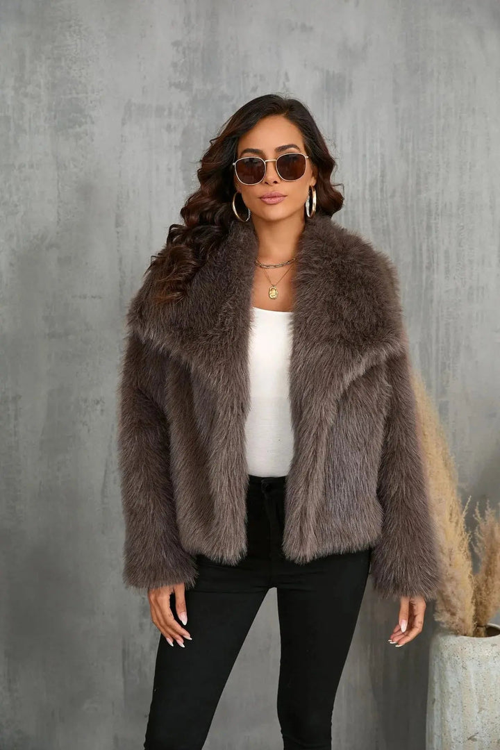 Women's jacket faux fur luxurious stylish