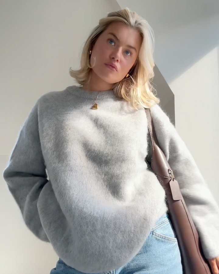 Women's Mohair Sweater Elegant for Style-Conscious