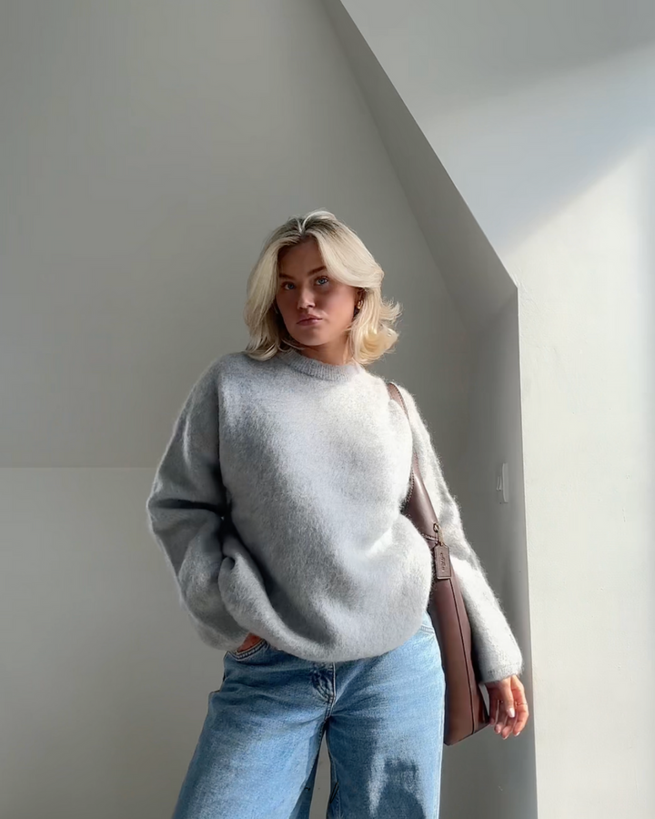 Women's Mohair Sweater Elegant for Style-Conscious