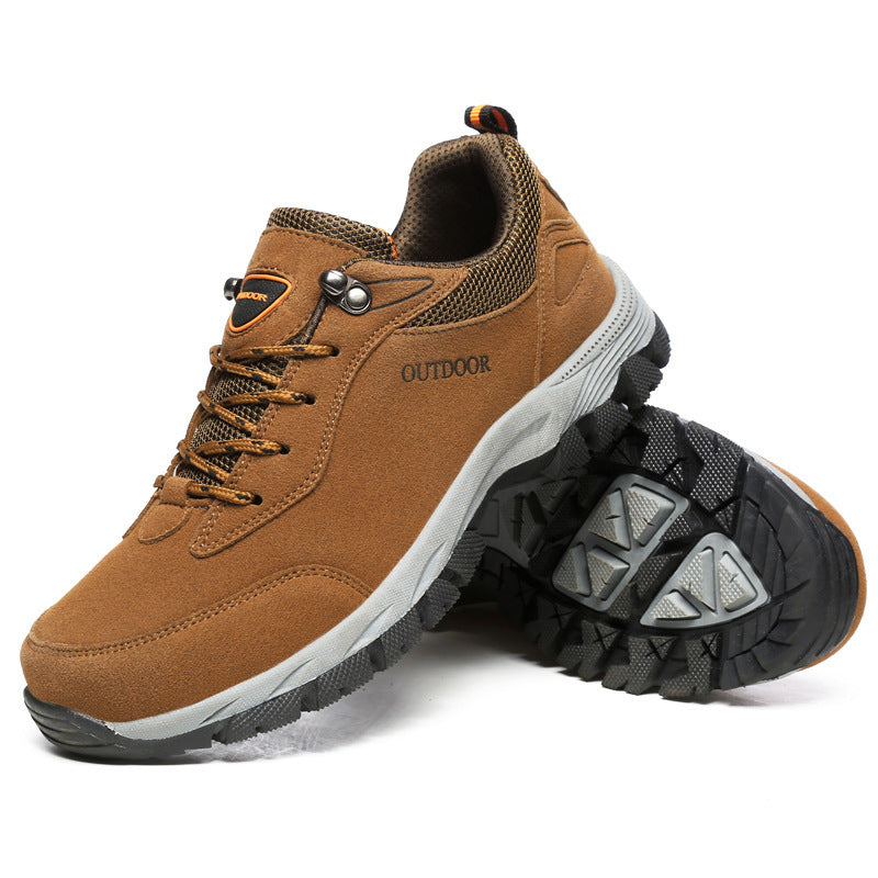 Men's hiking shoes lacing system robust design