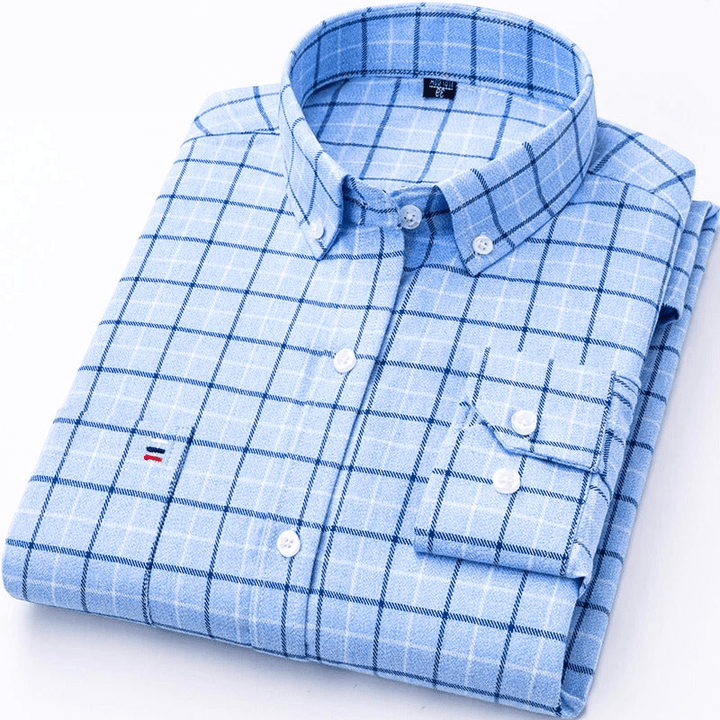 Shirt for men in classic check pattern