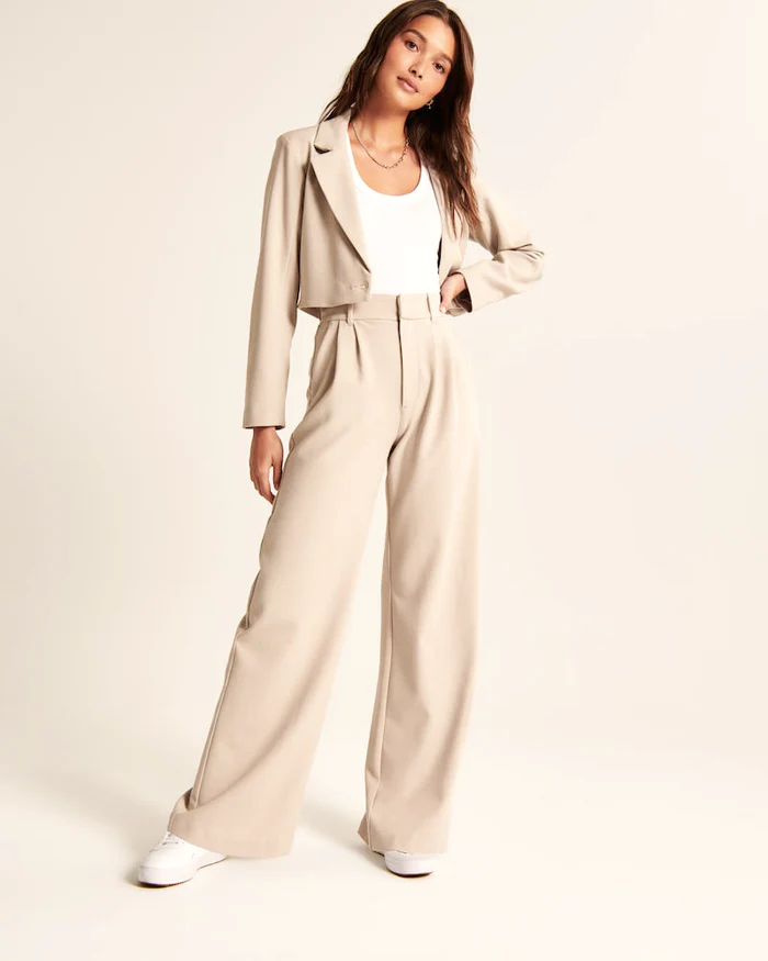 Women's pants with high waist and elegant wide leg