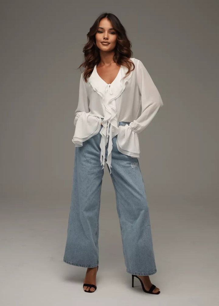 Women's blouse made of chiffon with ruffles and V-neck – elegant and airy