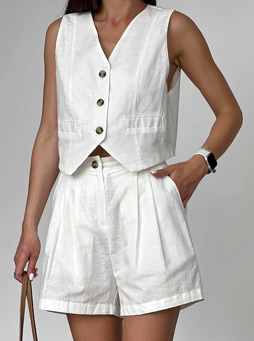 Women's Linen Two-Piece – Blouse with Buttons & Shorts in Relaxed Fit