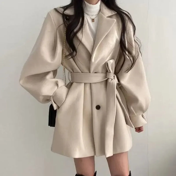 Elegant women's trench coat with belt – oversized & stylish