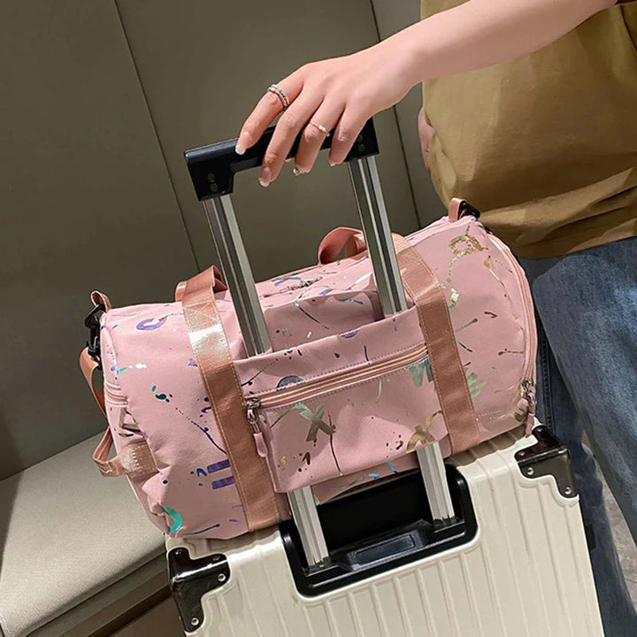 Sports bag for women – Stylish fitness & yoga bag with wet compartment & shoe compartment