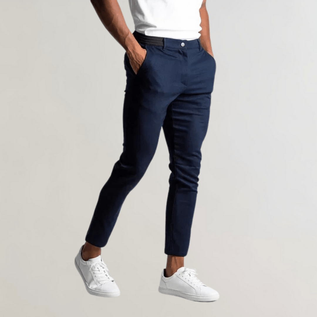 Stylish chino pants for men in slim fit, comfortable and versatile
