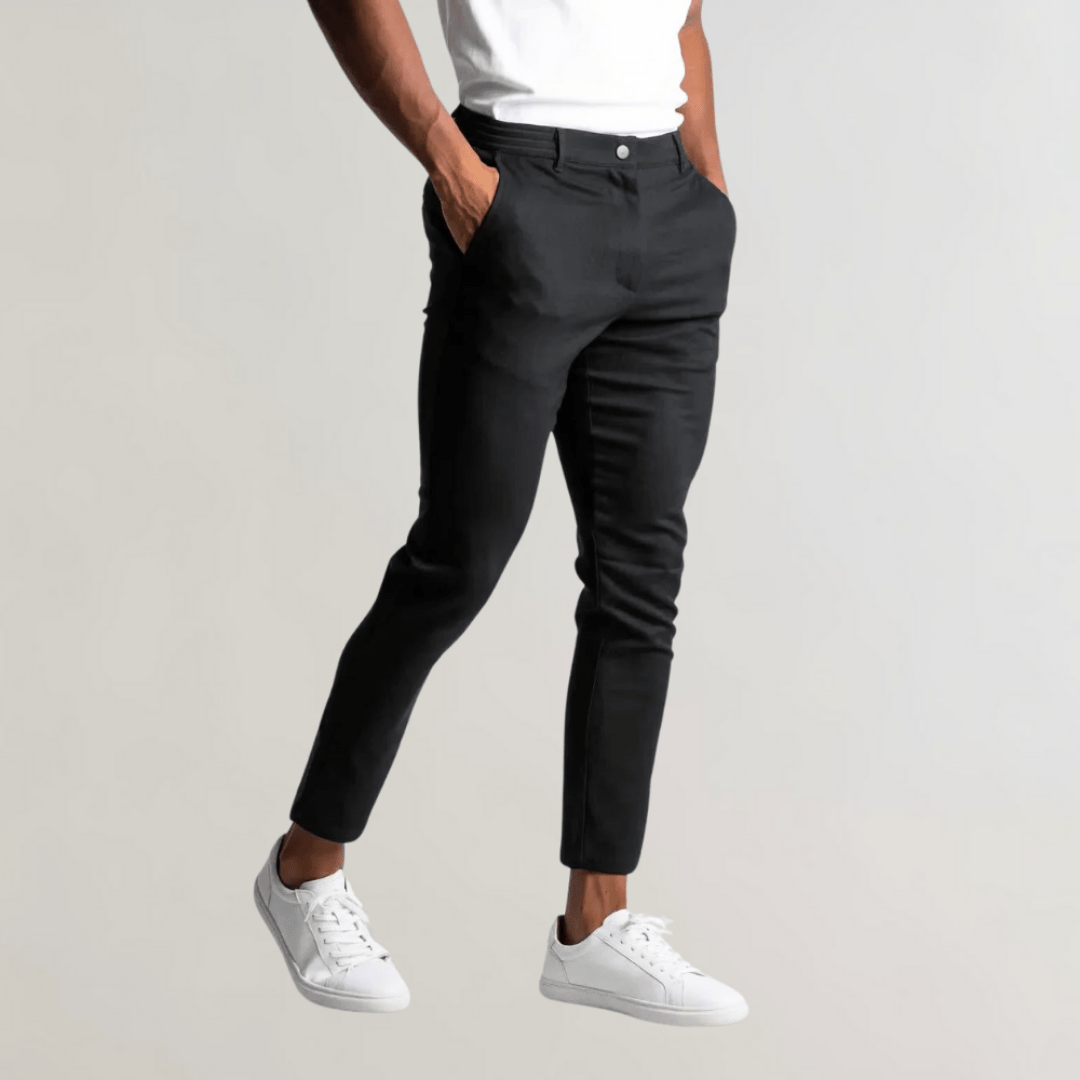 Stylish chino pants for men in slim fit, comfortable and versatile