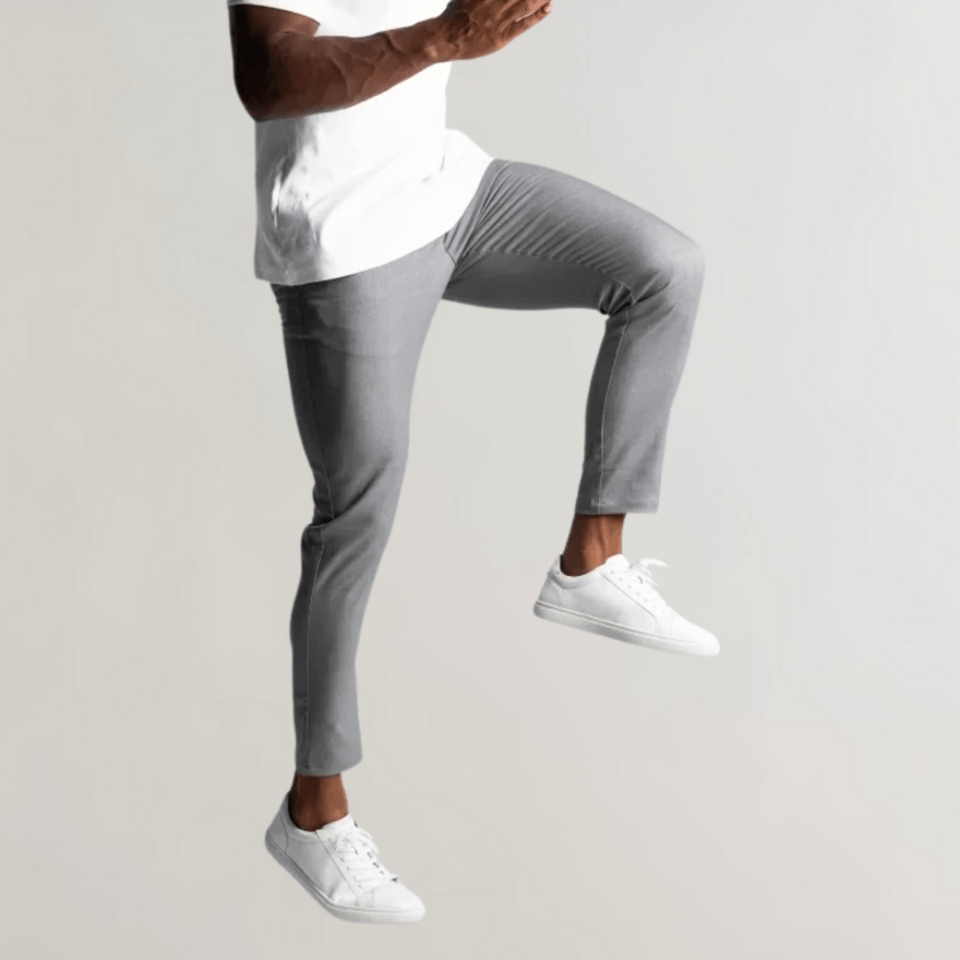 Stylish chino pants for men in slim fit, comfortable and versatile