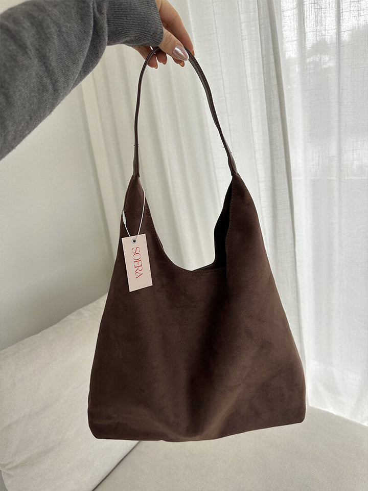Elegant vegan suede bag – Spacious shoulder handbag