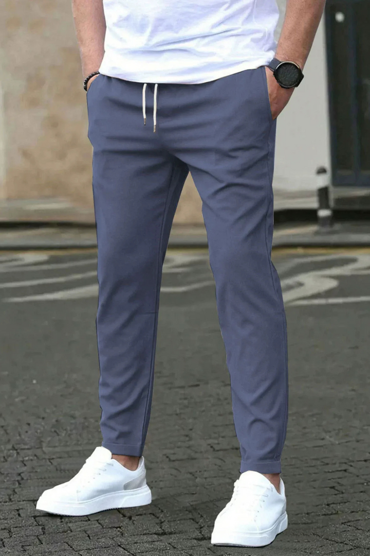 Modern chino pants for style and comfort - elastic material