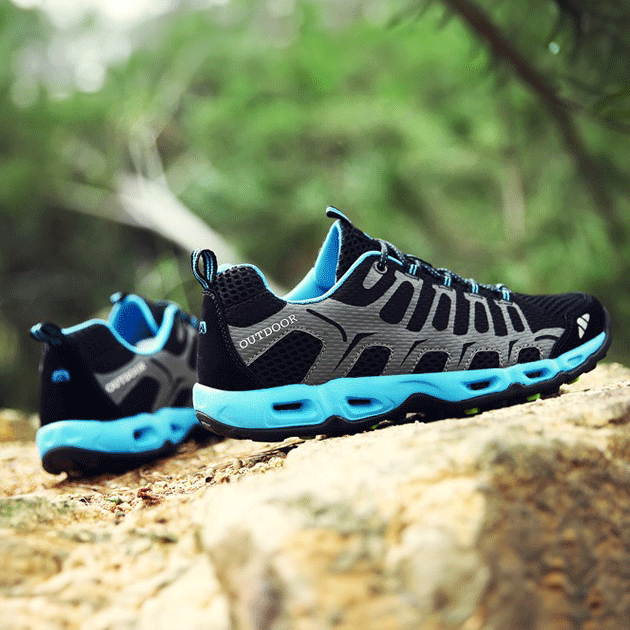 Hiking Shoes Men - Sporty Functional for Outdoor and Trekking