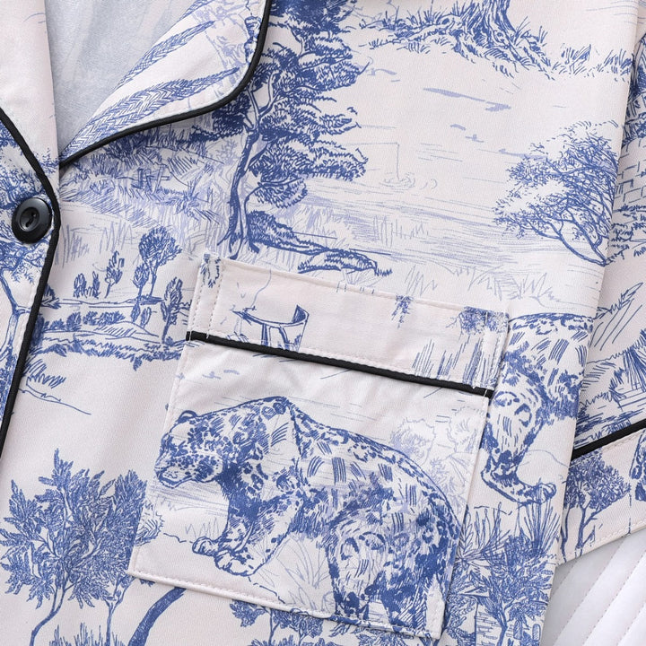 Women's shorts set with print and contrast trim – summer co-ord