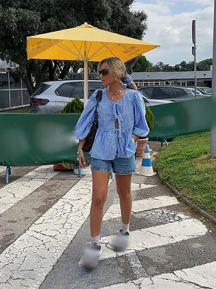 Women's summer top with puff sleeves – striped, light & trendy