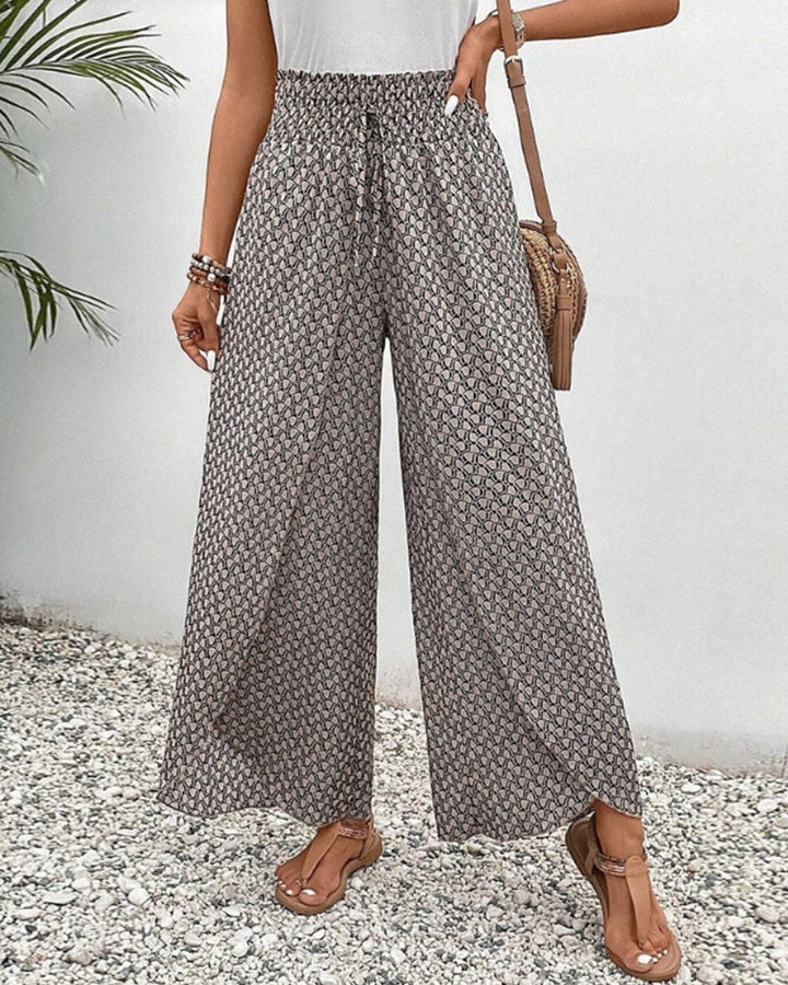 Summer pants for women with high waist – elegantly patterned & airy comfortable