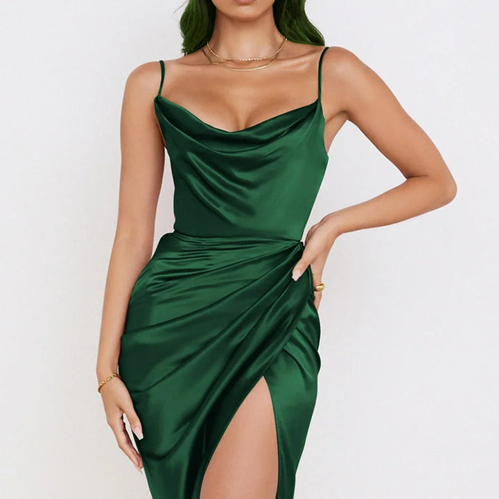 Luxurious satin dress with open back for women • Elegant and stylish