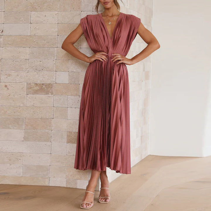 Elegant sleeveless maxi dress with V-neck – summer dress for women