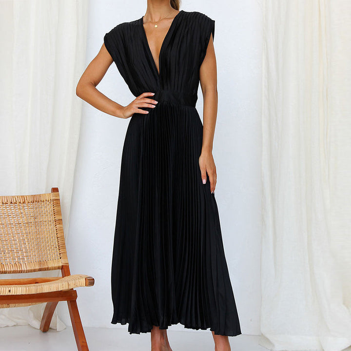 Elegant sleeveless maxi dress with V-neck – summer dress for women