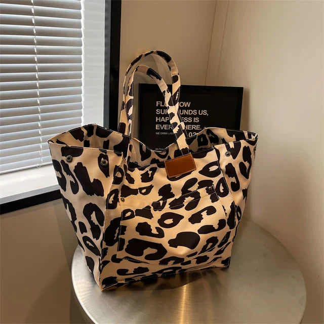 Oversized Canvas Beach Bag – Women's Shopper with Leopard Pattern