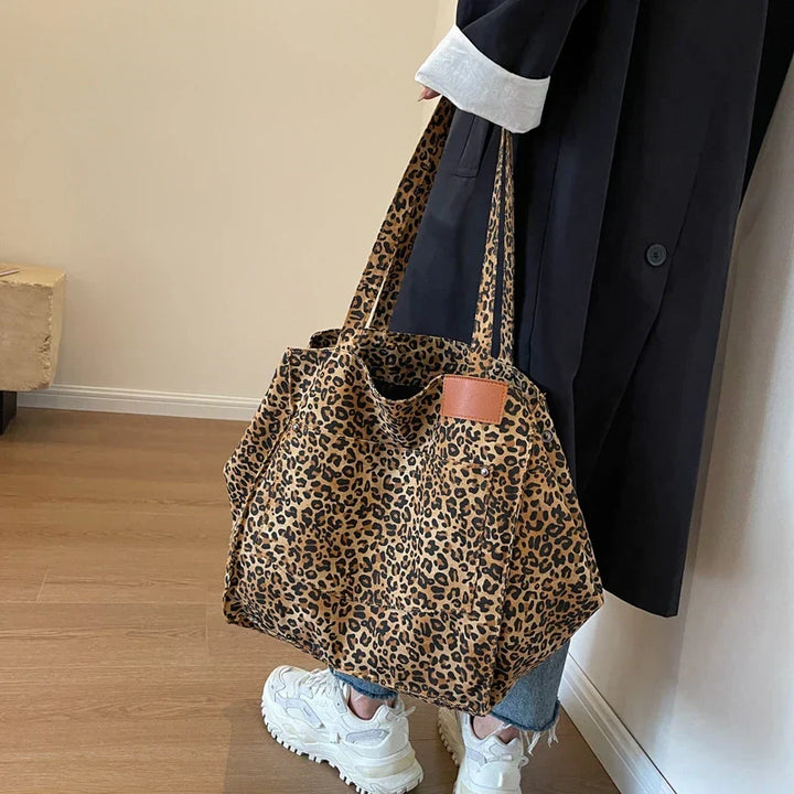 Oversized Canvas Beach Bag – Women's Shopper with Leopard Pattern