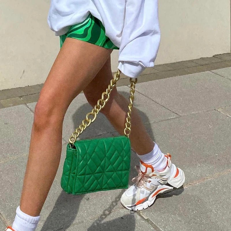 Women's Vegan Leather Shoulder Bag – With Gold Chain & Elegant Design