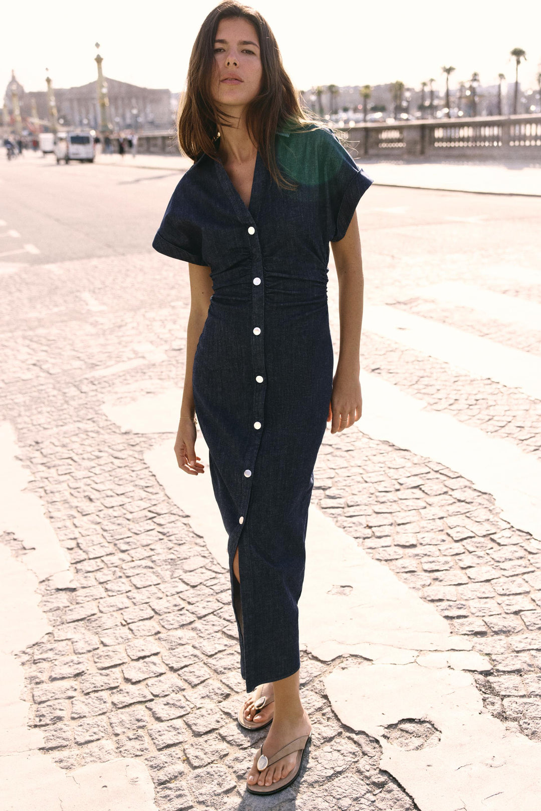 Women's denim midi dress with button placket and waist belt – casual-chic summer dress