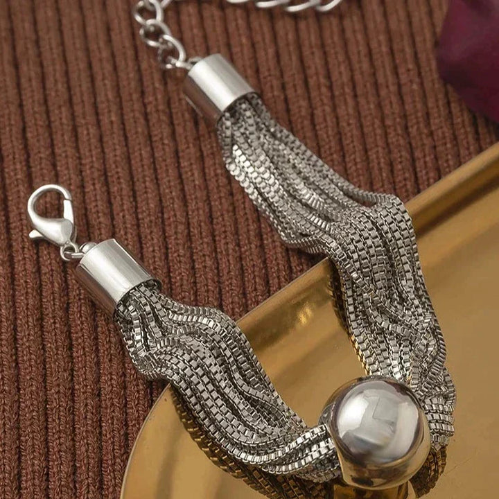 Verstellbare Edelstahl Halskette mit Glänzender Kugel – Elegant