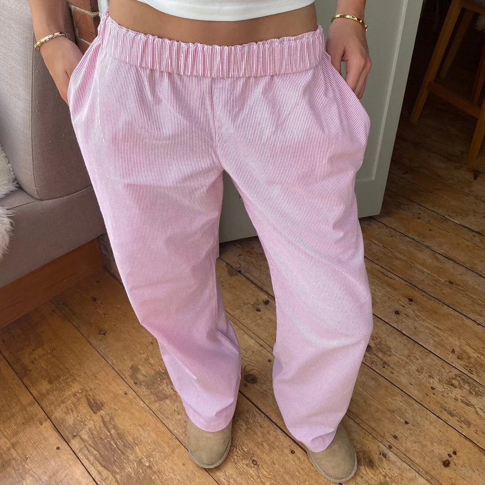 Women's pants – High waist – Wide legs – Elastic waistband – Light and casual