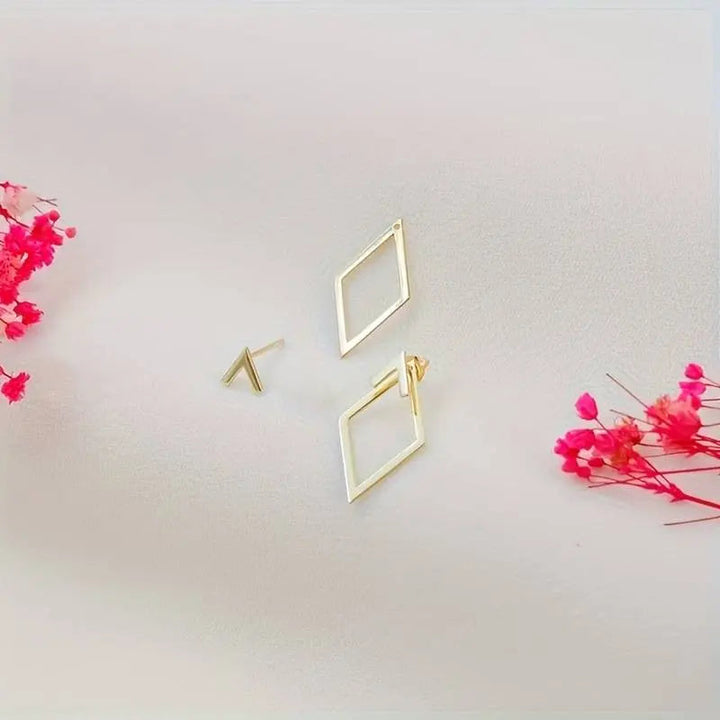 Women's Earrings – Geometric Design made of Alloy – Minimalist & Lightweight